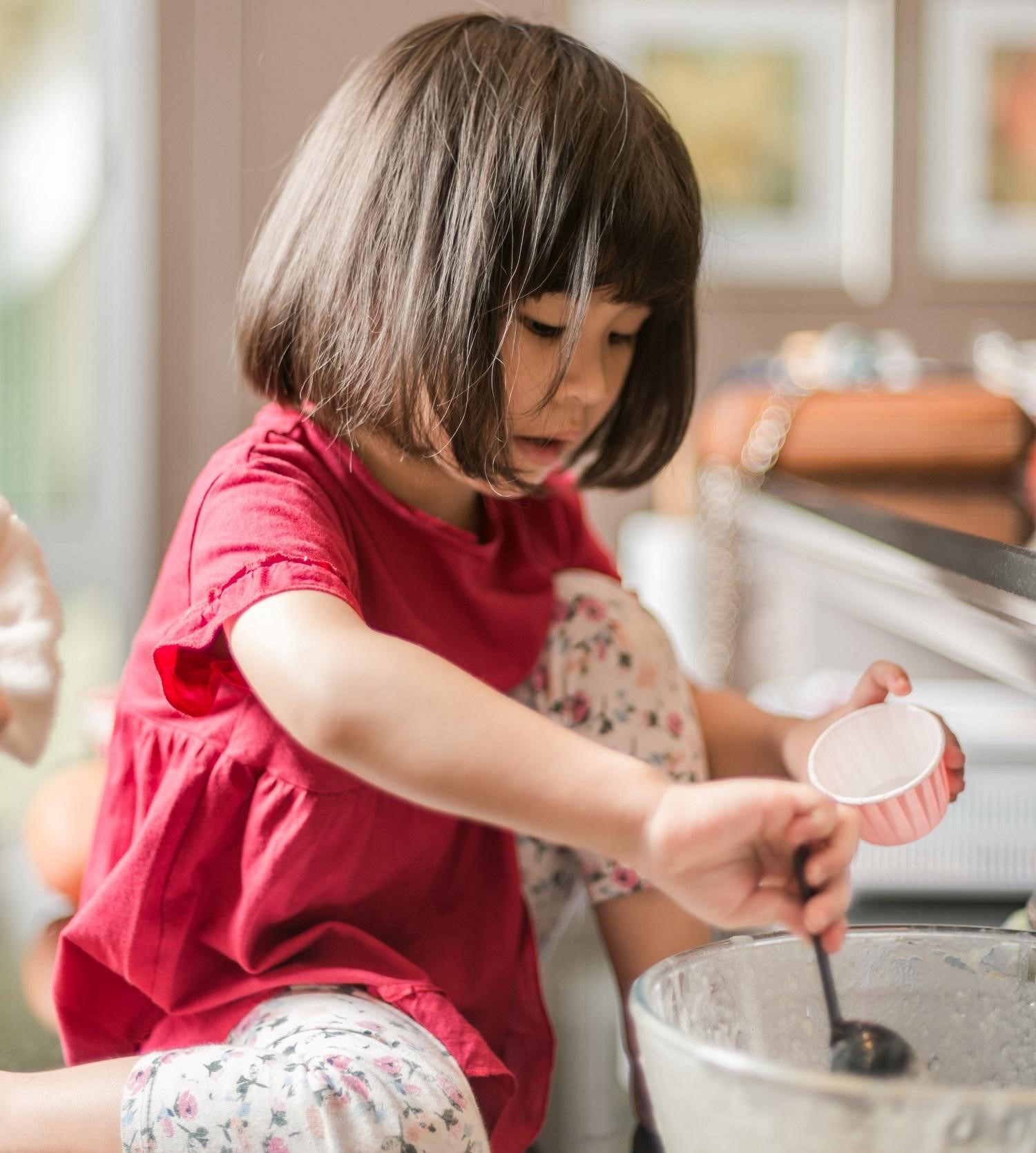 kitchen-math-how-cooking-and-meal-time-can-develop-your-child-s-math-and-measuring-skills